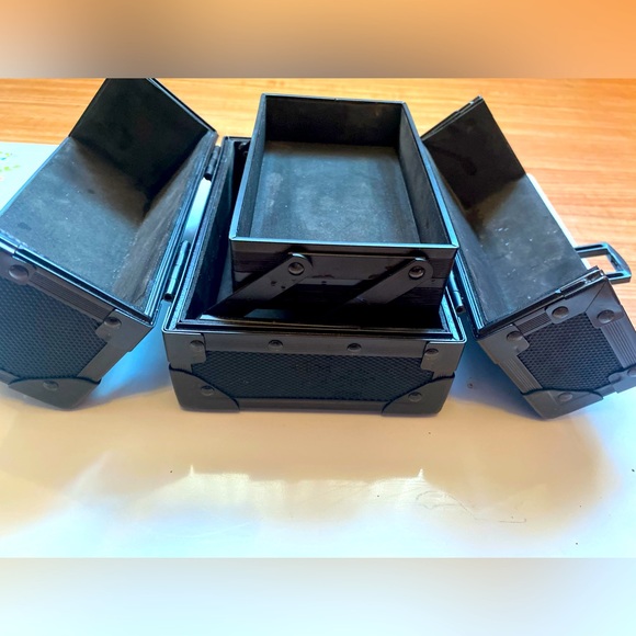 Sephora makeup organizer and travel box - Picture 5 of 8